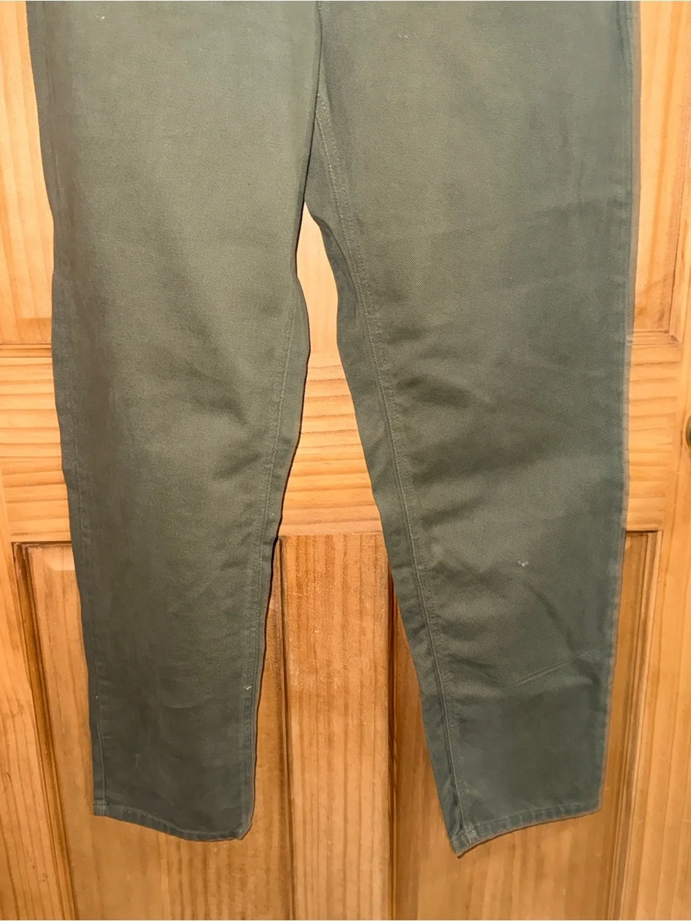 NWT Liz Claiborne Lizwear Women’s Olive Relaxed Fit Twill Jeans-8S